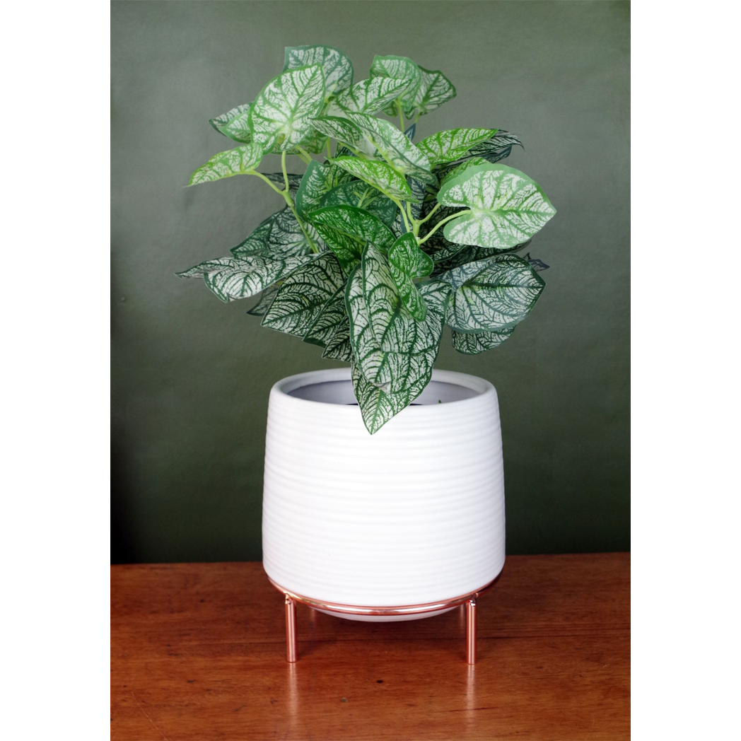 18cm x 17cm Small White Ceramic Planter with Rose Gold Metal Stand – Modern Indoor Plant Stand