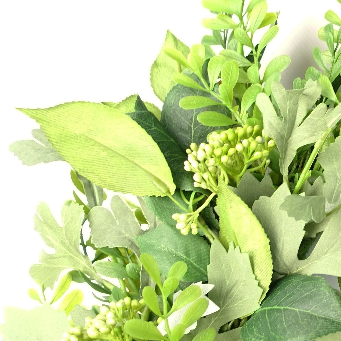 50cm Medium Artificial Fern Leaf Wreath – Lifelike Faux Green Foliage Door & Wall Decoration