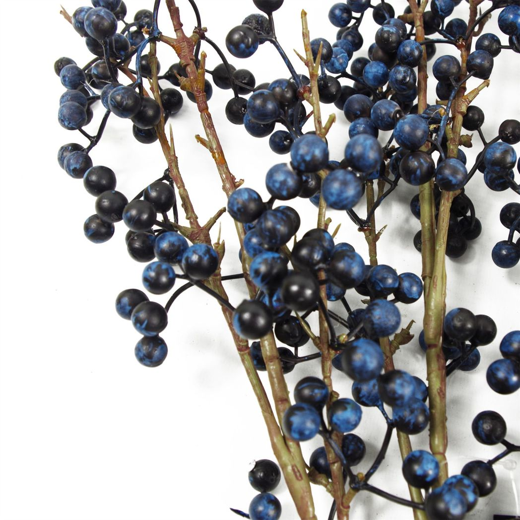 6 x 70cm Medium Artificial Blue Christmas Berry Sprays – Realistic Faux Berry Stems