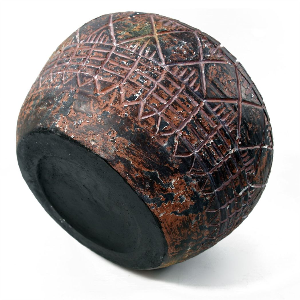 30cm x 23cm Large Aztec Vase Planter – Composite Plant Pot