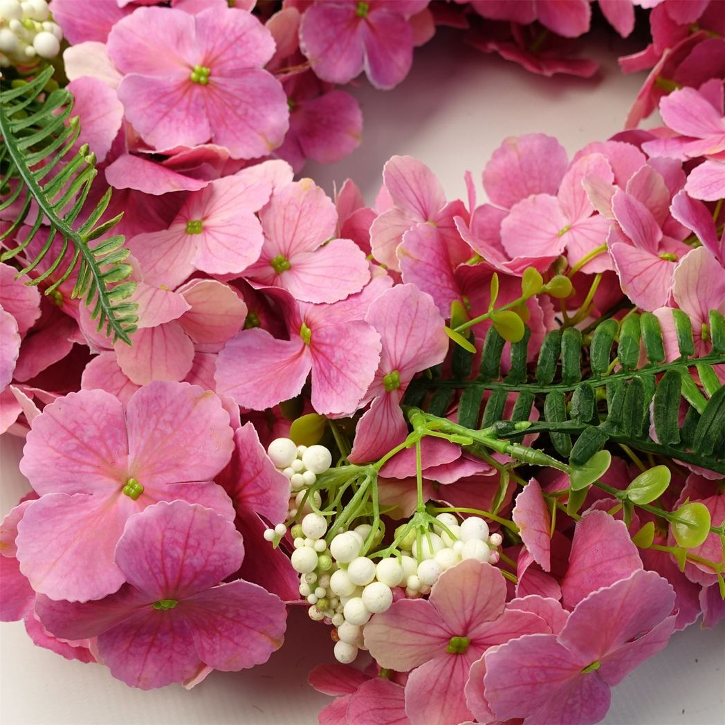 40cm Small Artificial Pink Floral Blossom Wreath – Elegant Faux Flower Door & Wall Décor