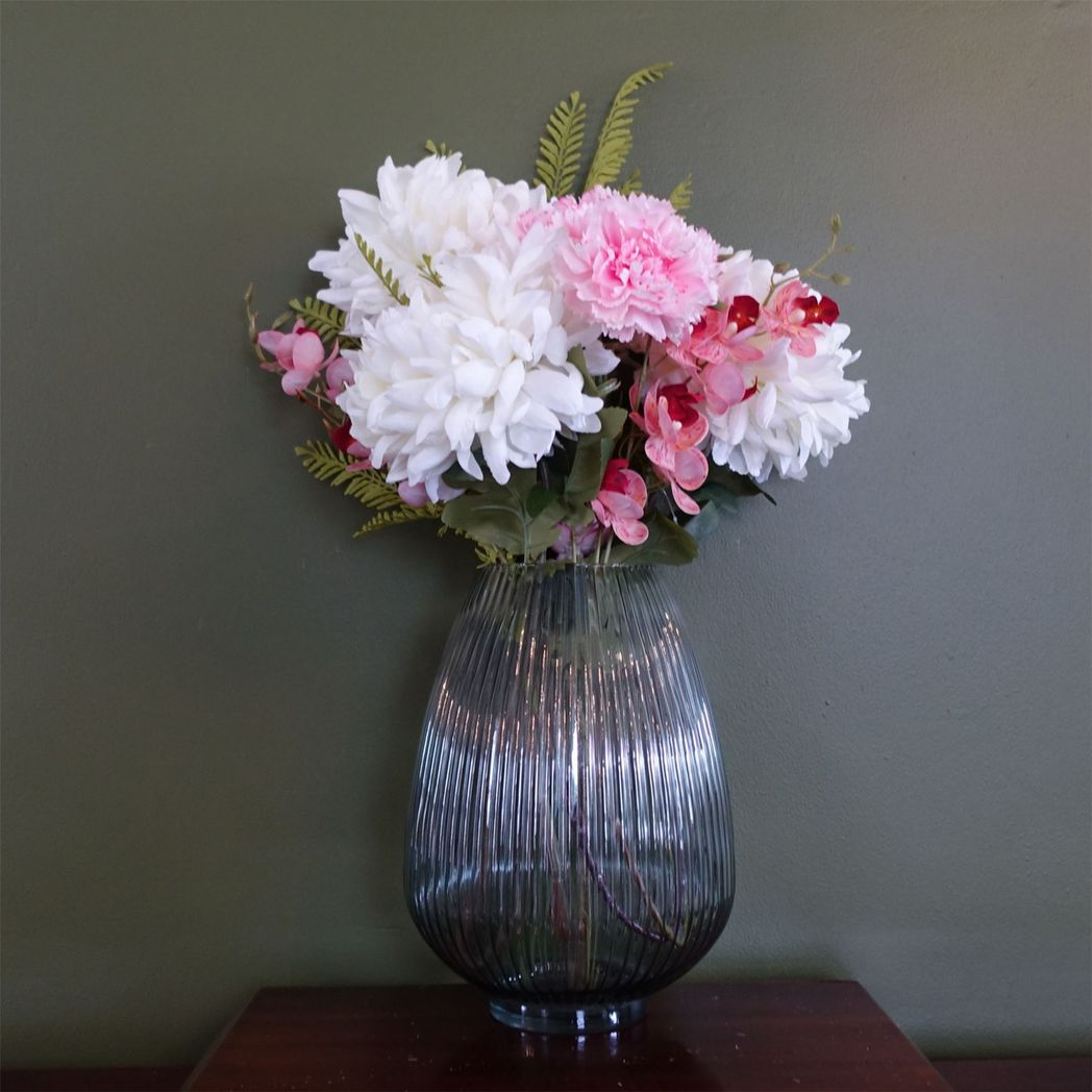 30cm Medium Smoke Grey Ridged Glass Vase – Textured Decorative Glass Vase