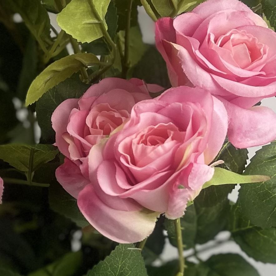 60cm Medium Artificial Rose Bush with Pink Silk Flowers – Premium Faux Rose Plant