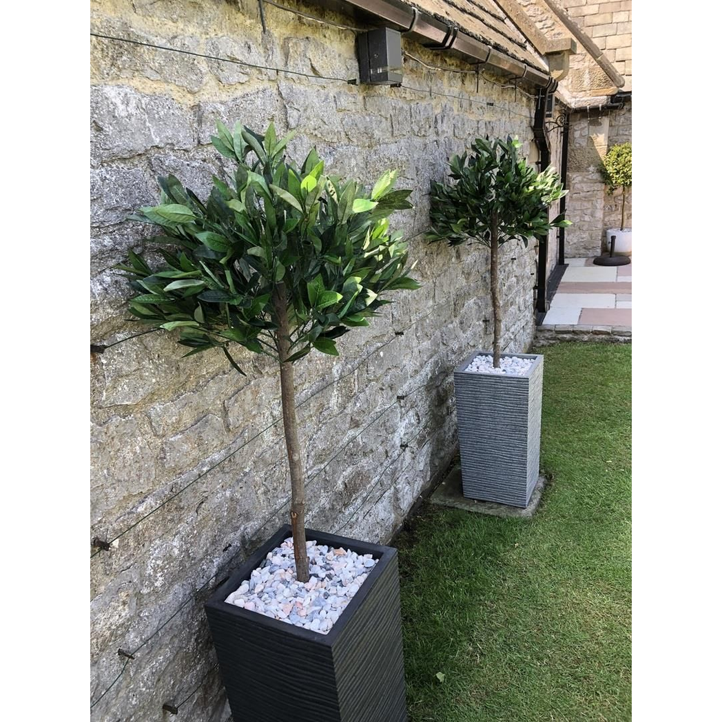 120cm Medium Artificial Bay Laurel Ball Tree – Plain Natural Trunk Topiary for Home or Office