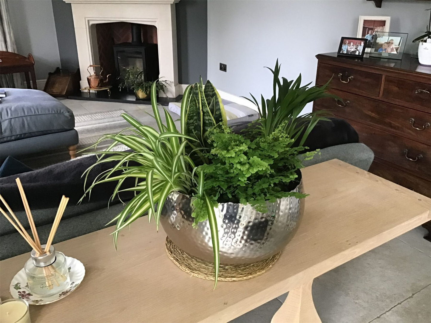 32cm x 20cm Large Hammered Silver Bowl Planter – Curved-Edge Silver Plant Pot