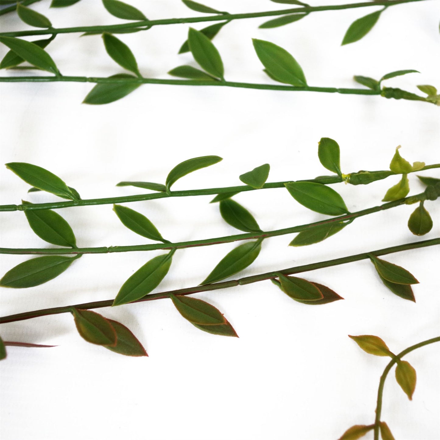 12 x 120cm Large Artificial Hanging String of Pearls – Extra Long Trailing Vine Set