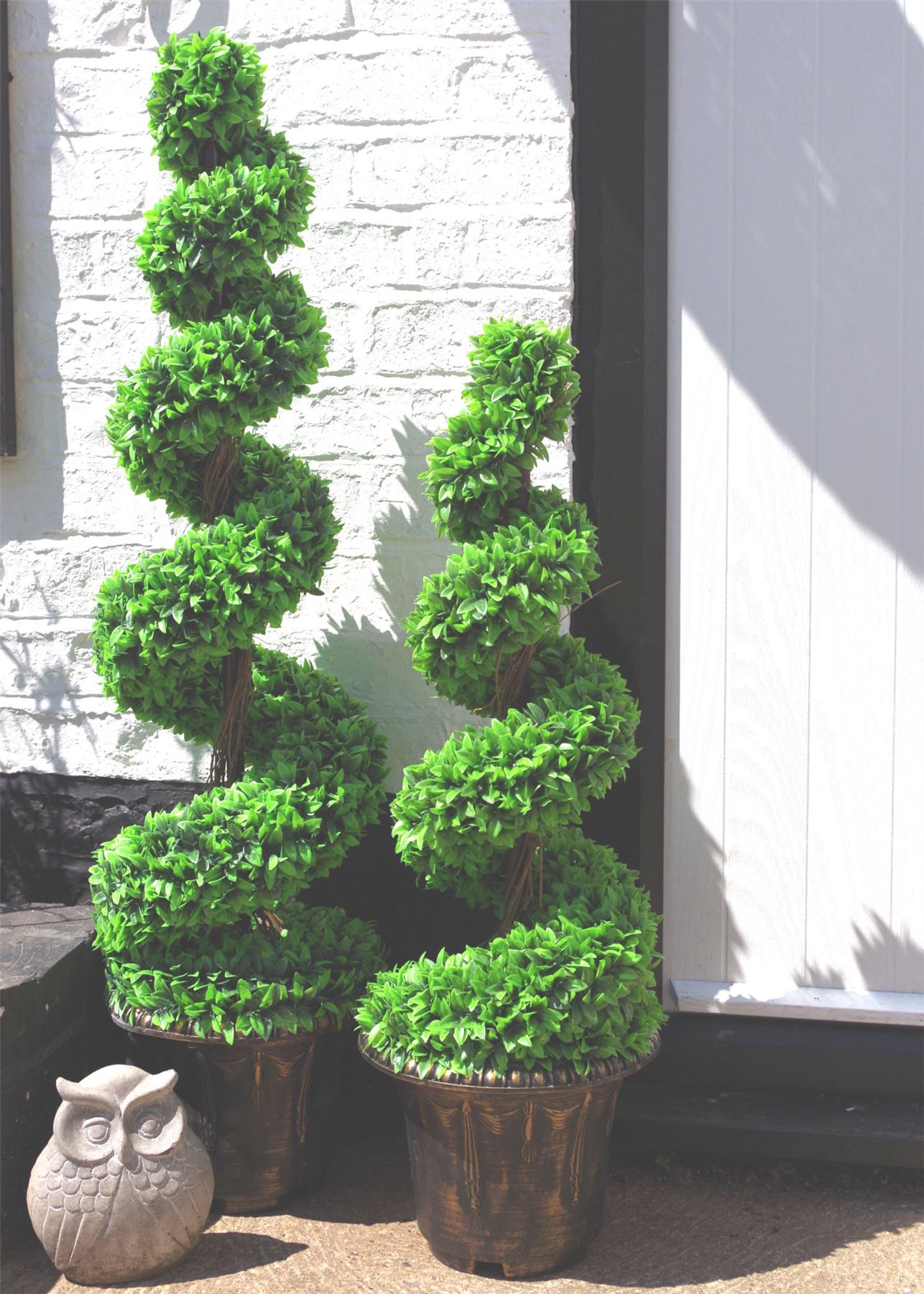 Pair of 120cm Medium Artificial Green Leaf Spiral Topiary Trees with Decorative Planters
